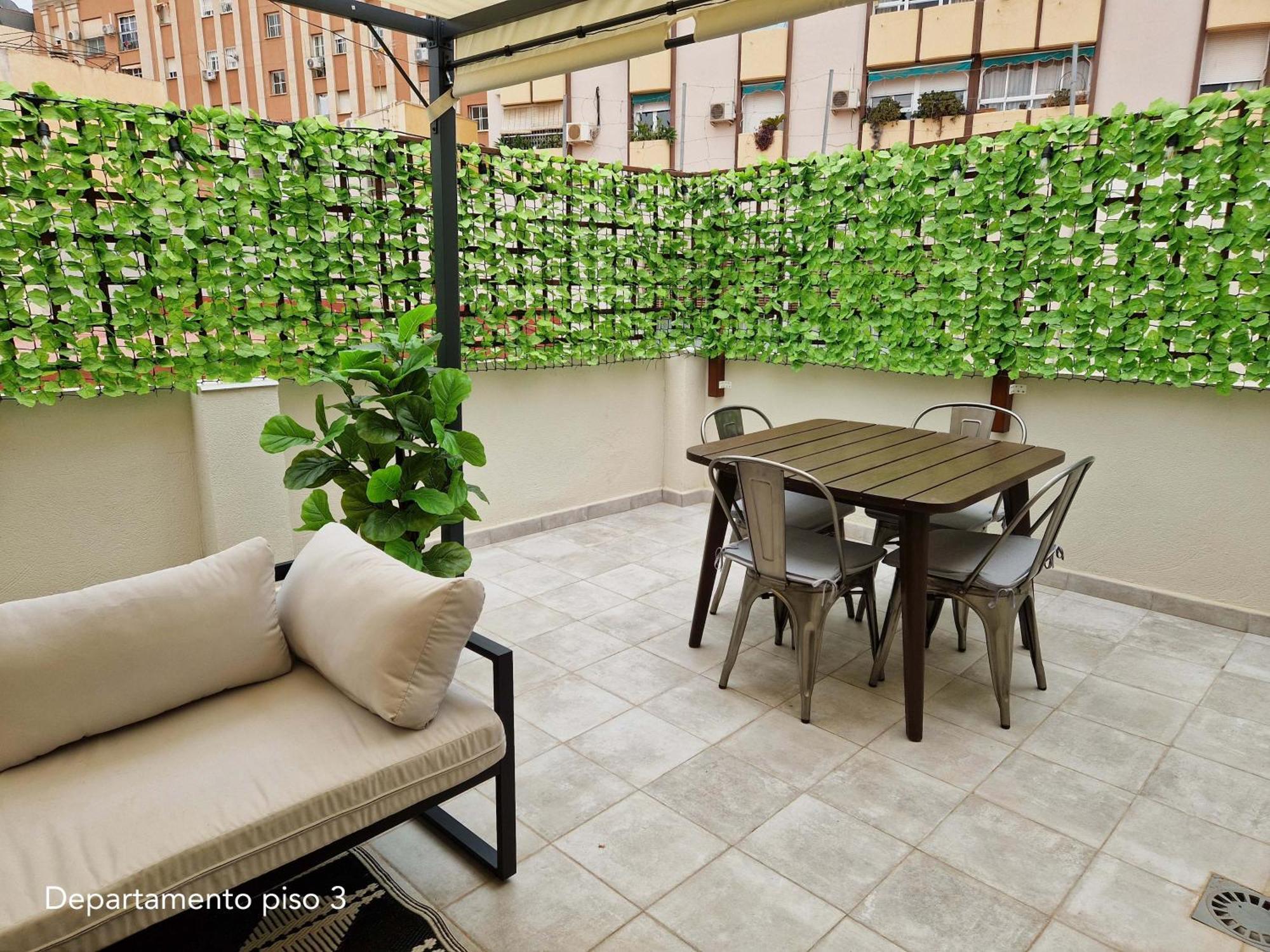 Virgen De Gracia Apartments Málaga Rum bild
